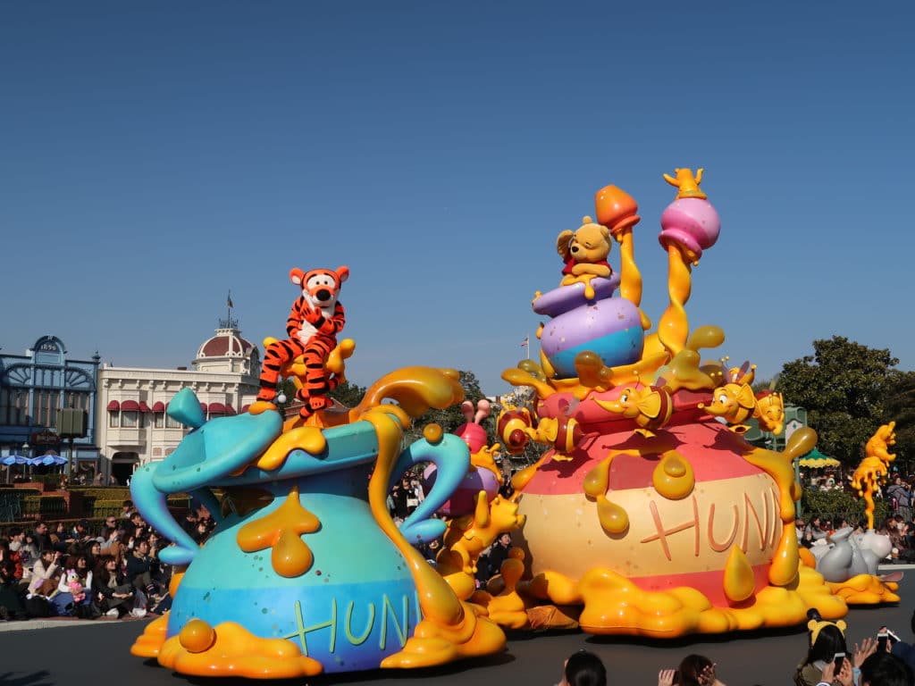 Tokyo-Disneyland-Happiness-is-Here-Instagram-mickey_kitto-10-1024x768.jpg