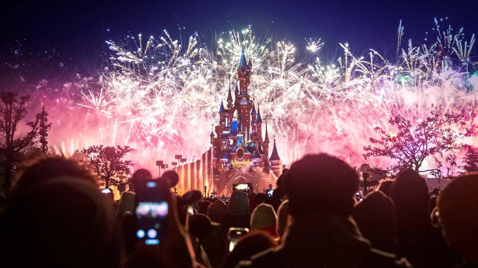 Special July 14 Fireworks at Disneyland Paris Travel to the Magic